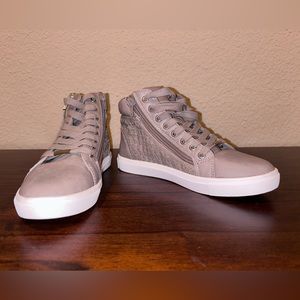 Steve Madden - “Eiris” Grey Hightop Sneaker